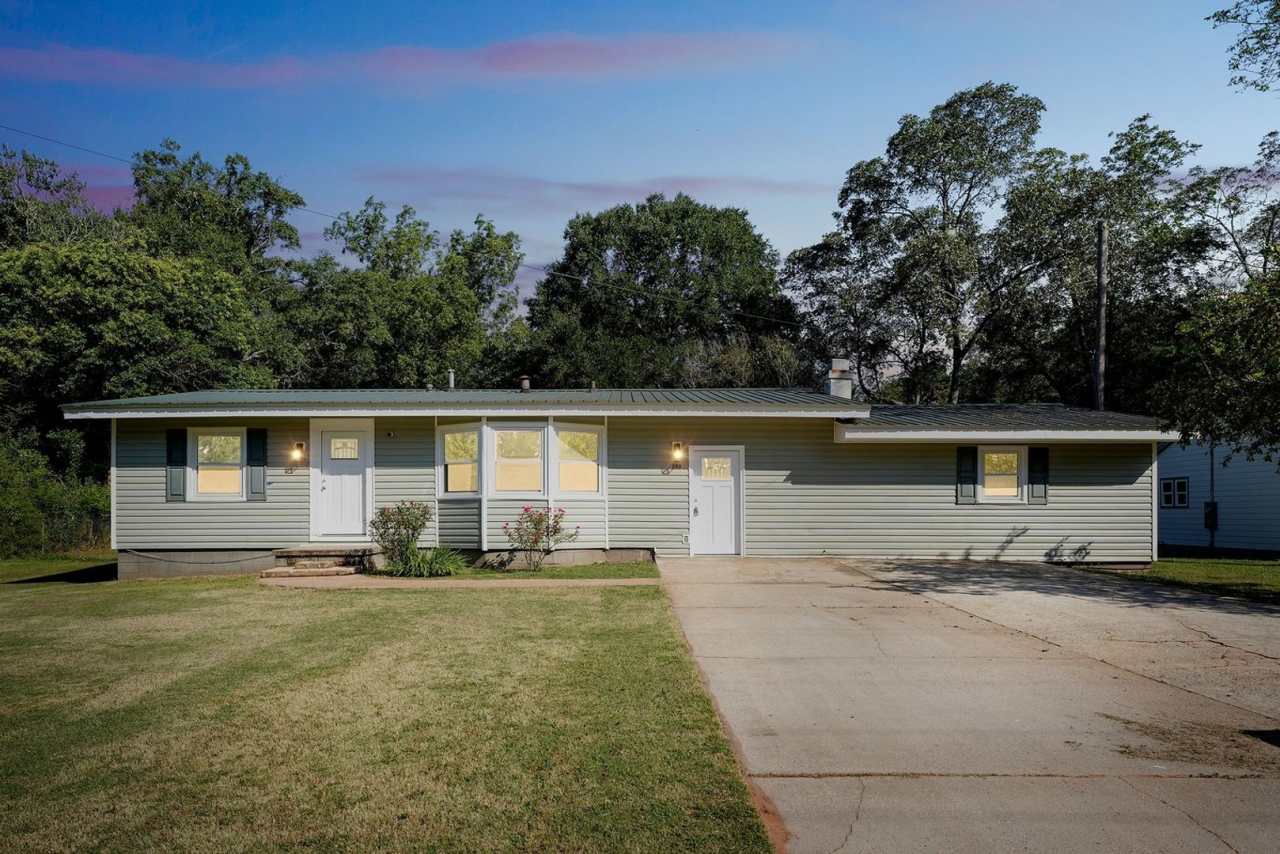 Charming 3BR House in Grantville