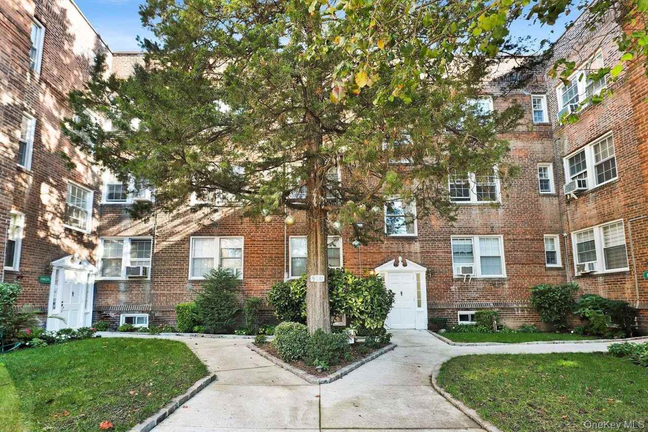 1 Ash place unit: 87A