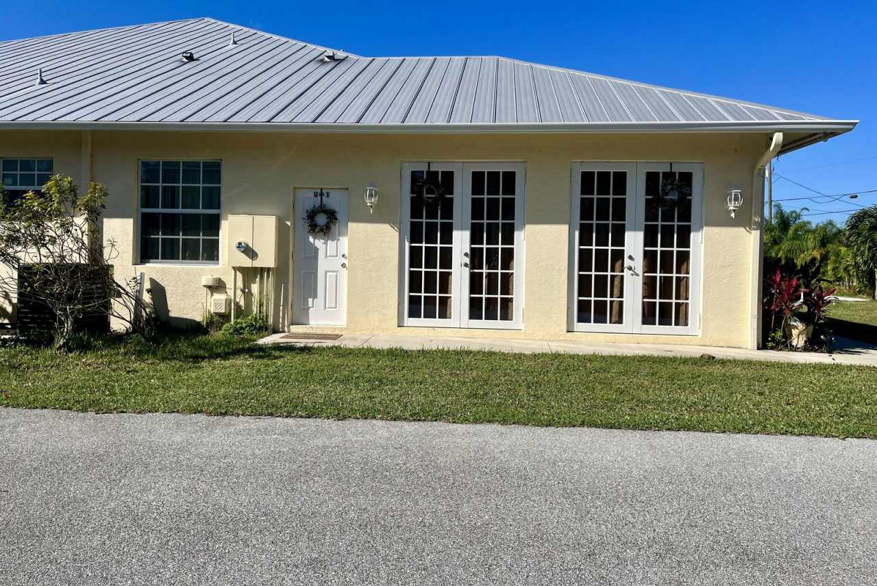 12094 Citrus Grove Boulevard