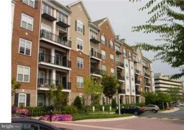 501 HUNGERFORD Drive unit: 218