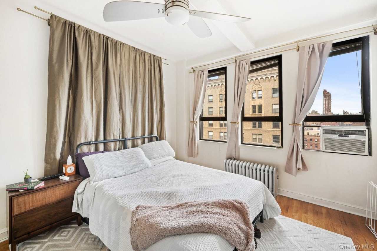 118 W 72ND Street unit: 1202
