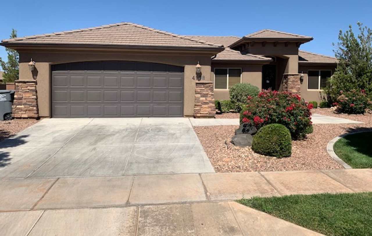 BEAUTIFUL HOME IN WASHINGTON FIELDS FOR RENT!