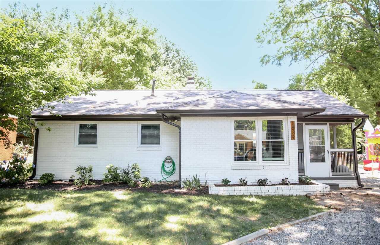 1639 Anderson Street