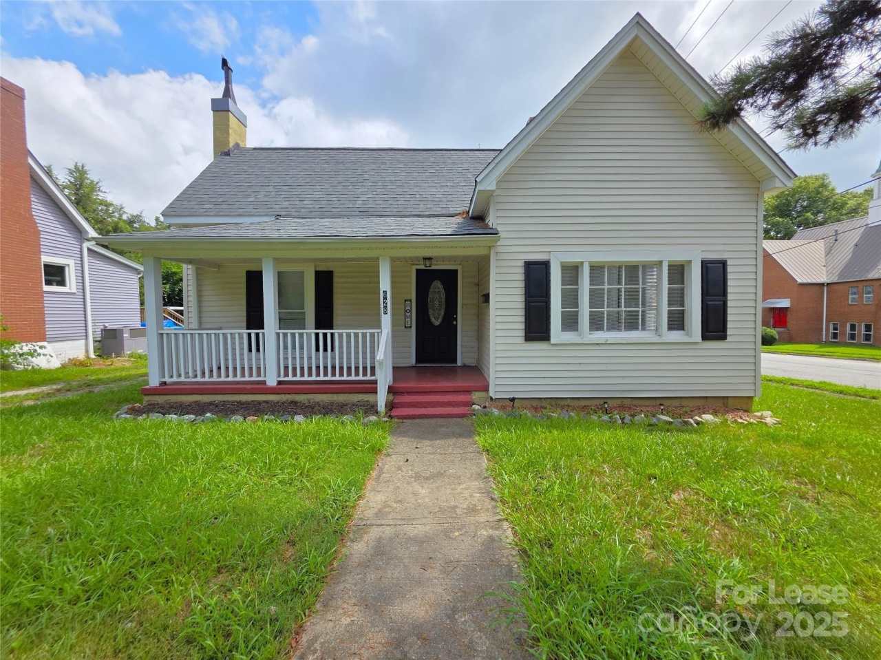 628 E Lafayette Street