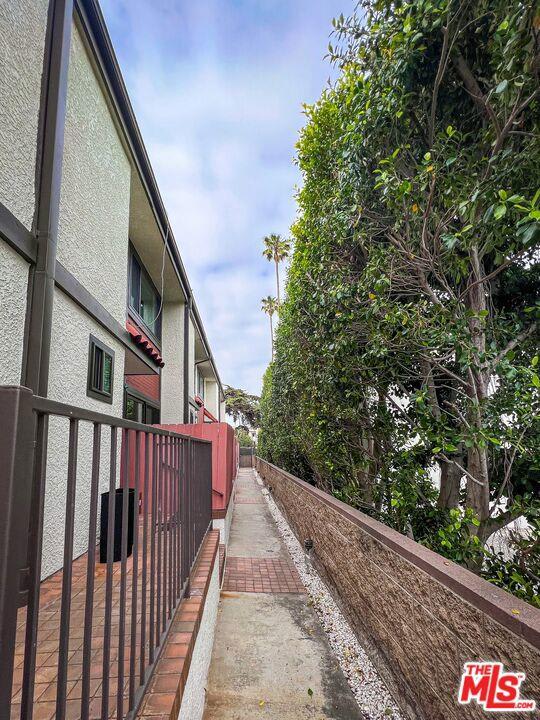 922 Lincoln Boulevard