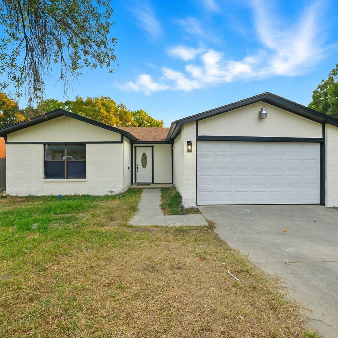 Spacious Updated 4-Bedroom Home in Quiet Northeast San Antonio Community