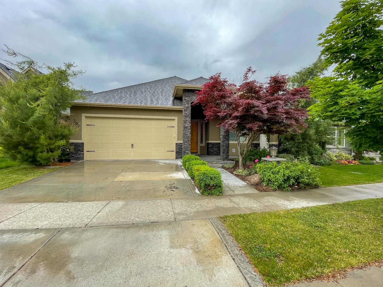 307 East Grove Creek Lane