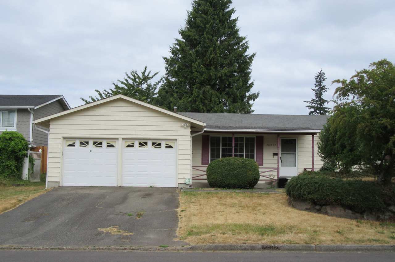 Light and bright 3 bedroom, 1.75 bath rambler in Federal Way