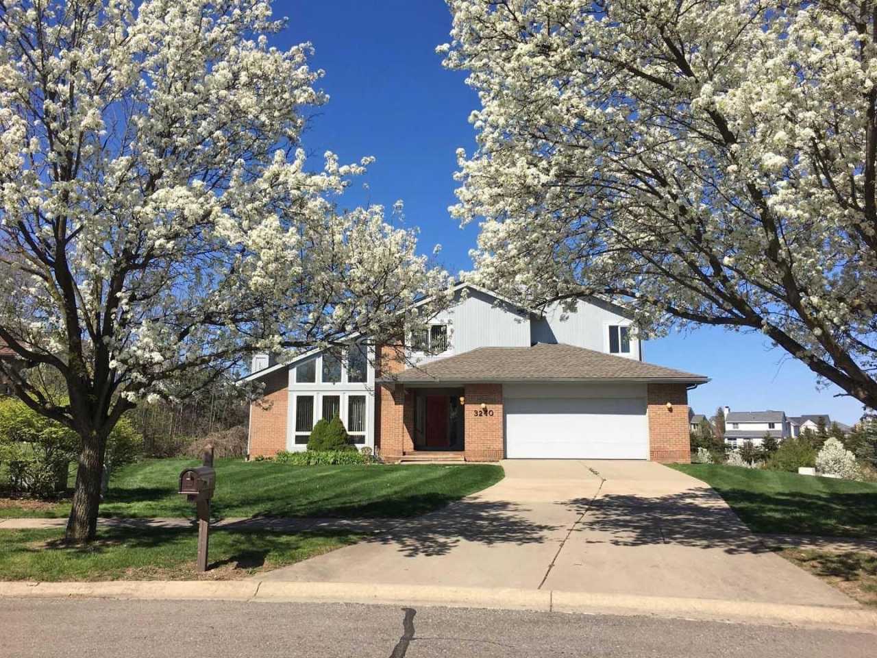 3240 Bellflower Court