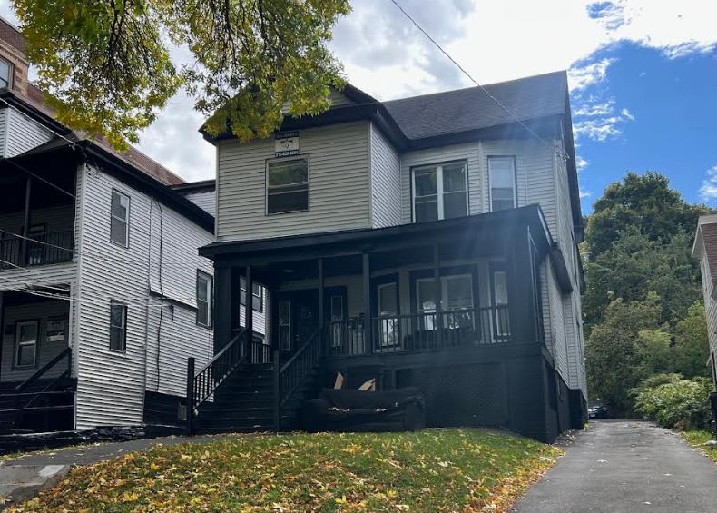 1526 East Genesee St Apt 1Apt 1