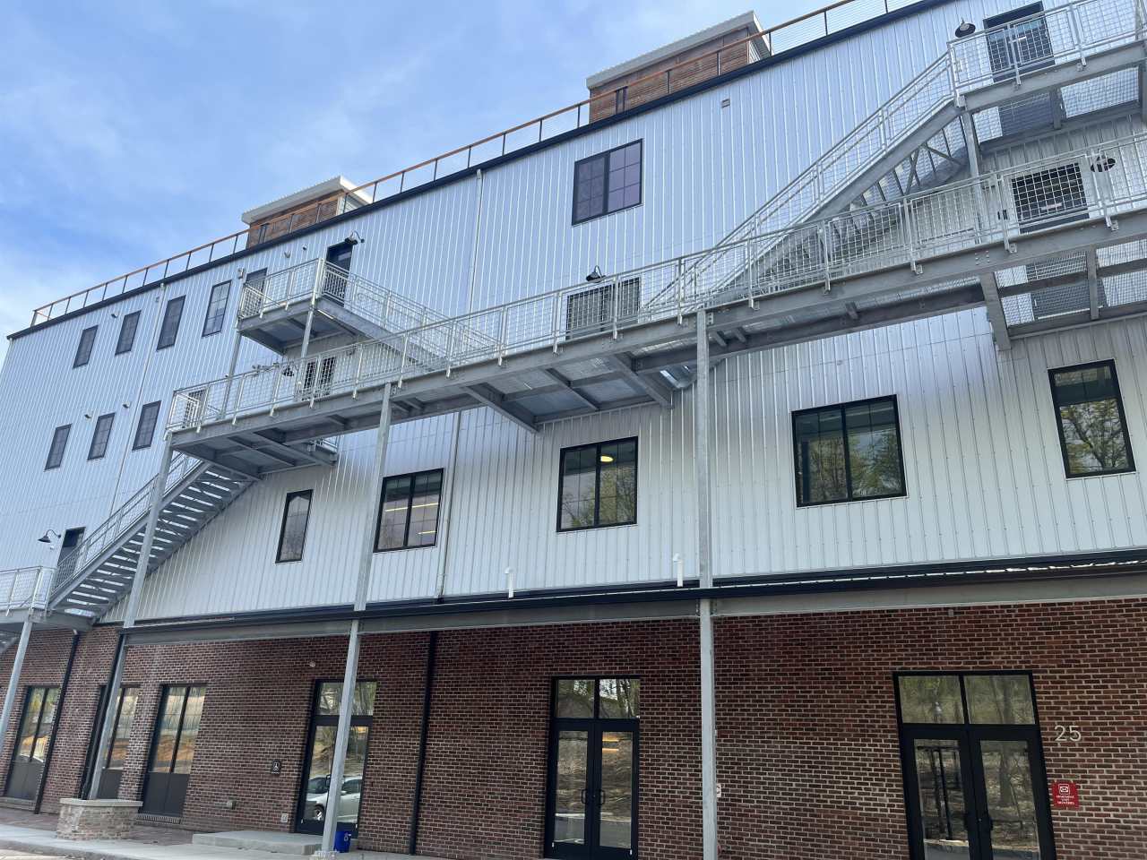 23-28 Creek Drive - 304