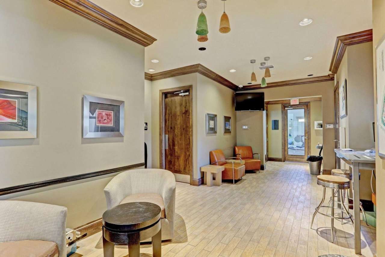 477 Pacific Grove Drive 4, West Palm Beach, FL 33401