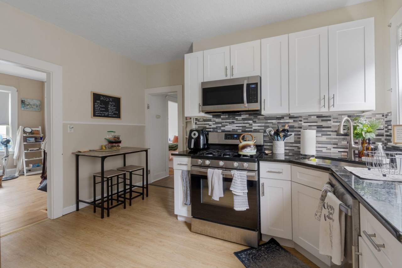 HUGE THREE BED IN SOMERVILLE!!!!!!!!