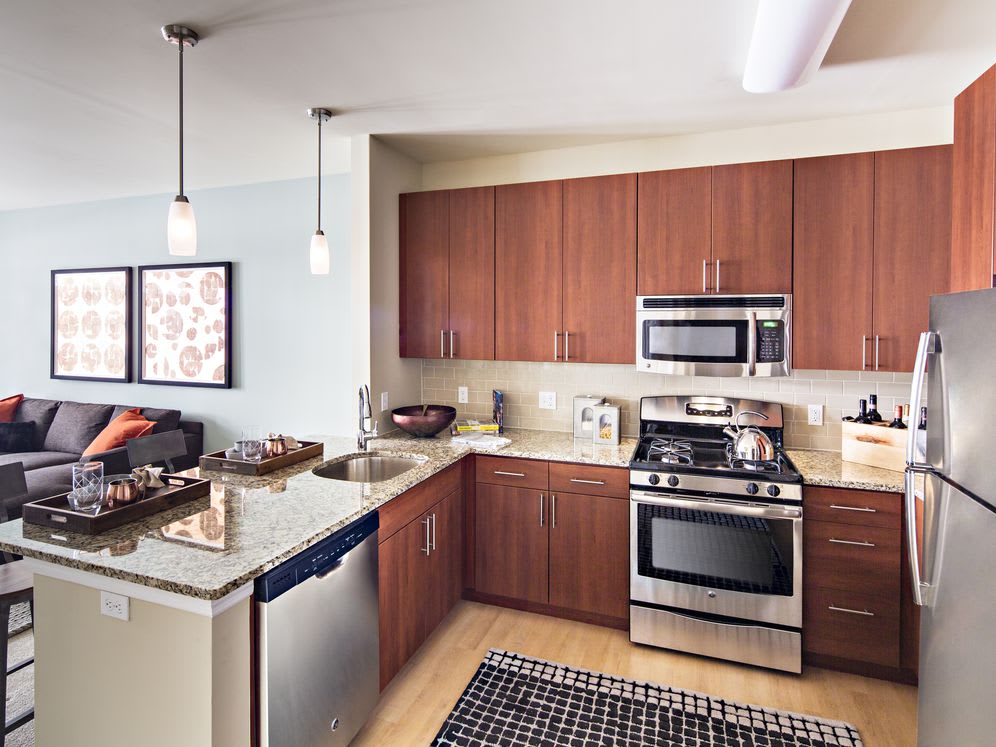 Avalon Bloomfield Station