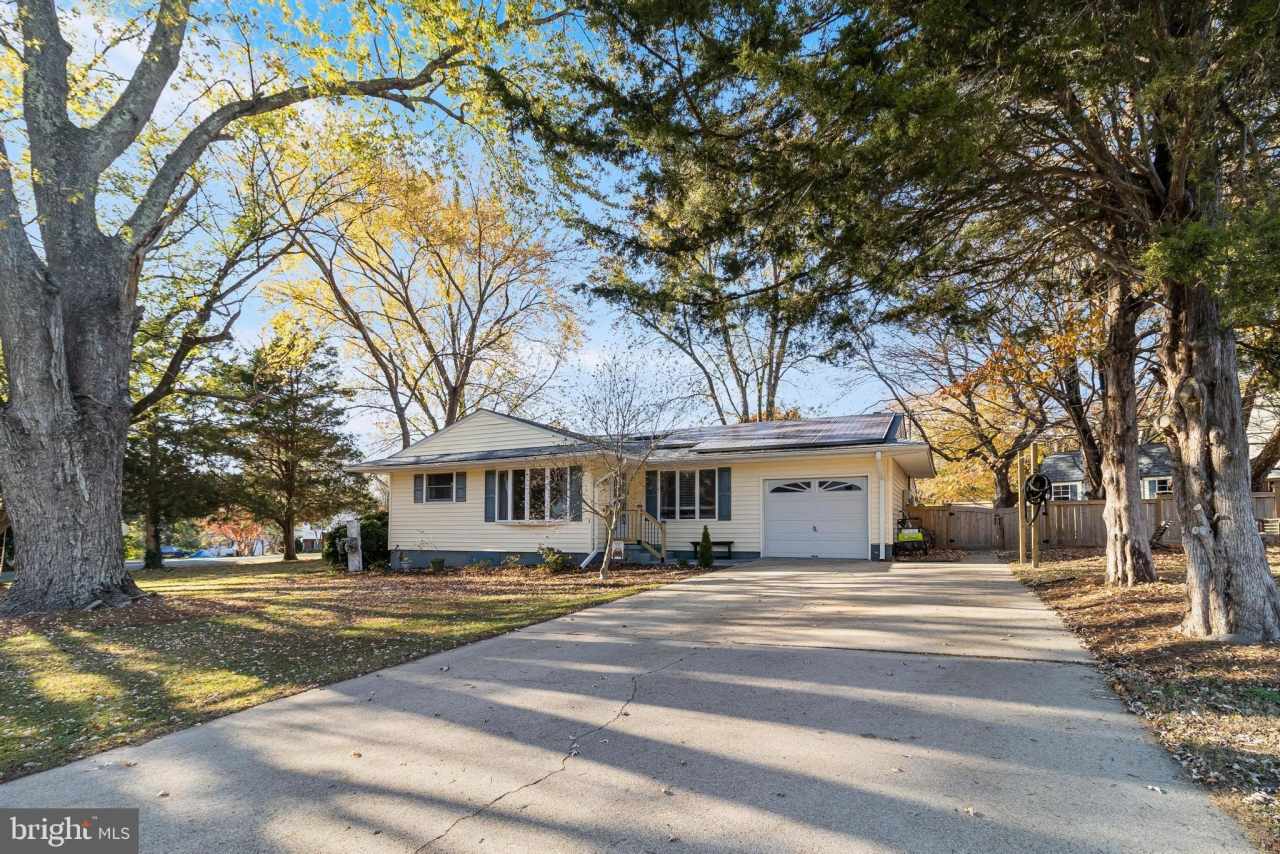 40905 SPRING HOUSE Lane