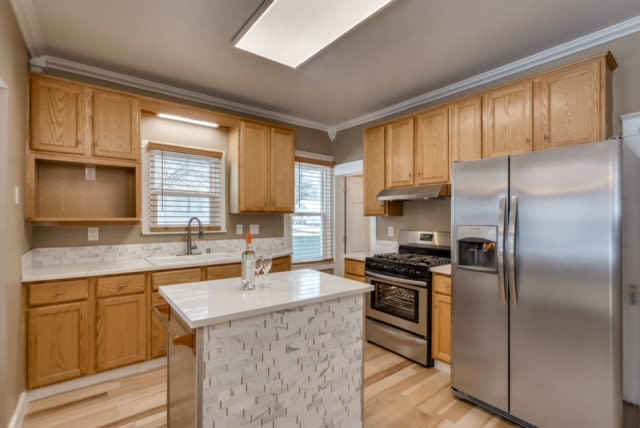 1022 East 12th Avenue - 1