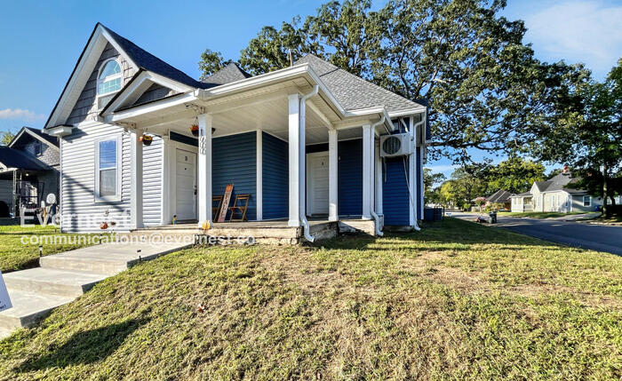 1600 East 12th Street