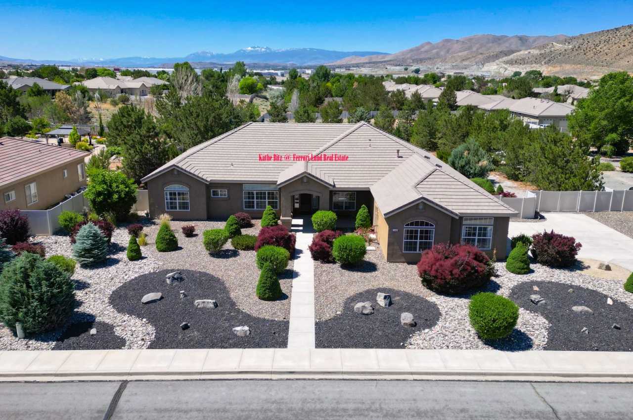 Luxury 5bd/3ba/3car Home in Pebble Creek LOOK!