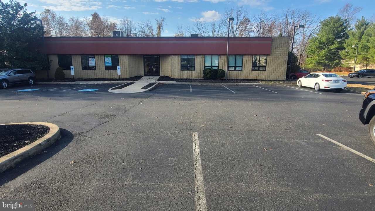 118 DICKERSON Road unit: Suite A