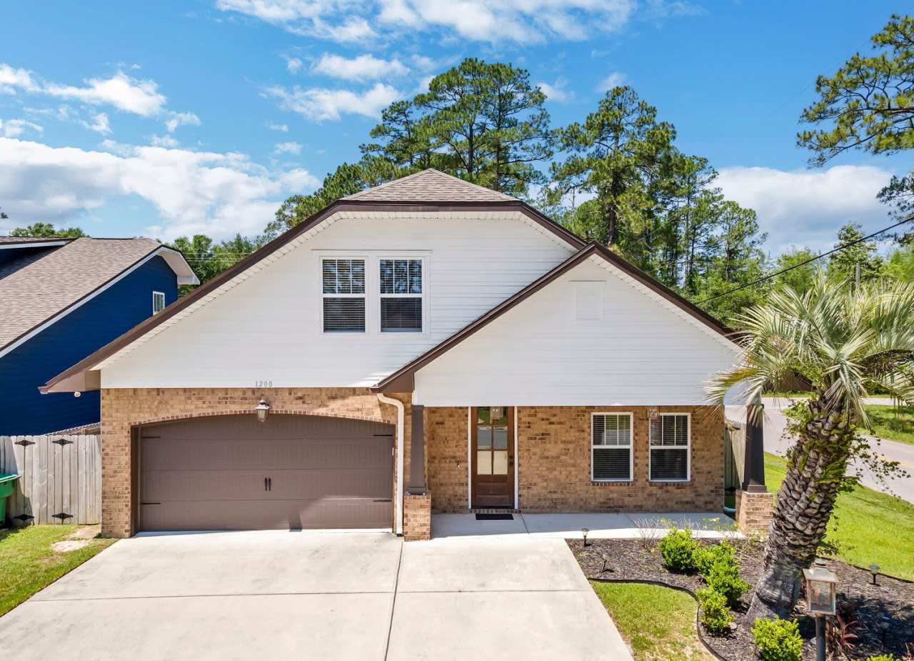 Home in Boutique Neighborhood of Vieux Carre'