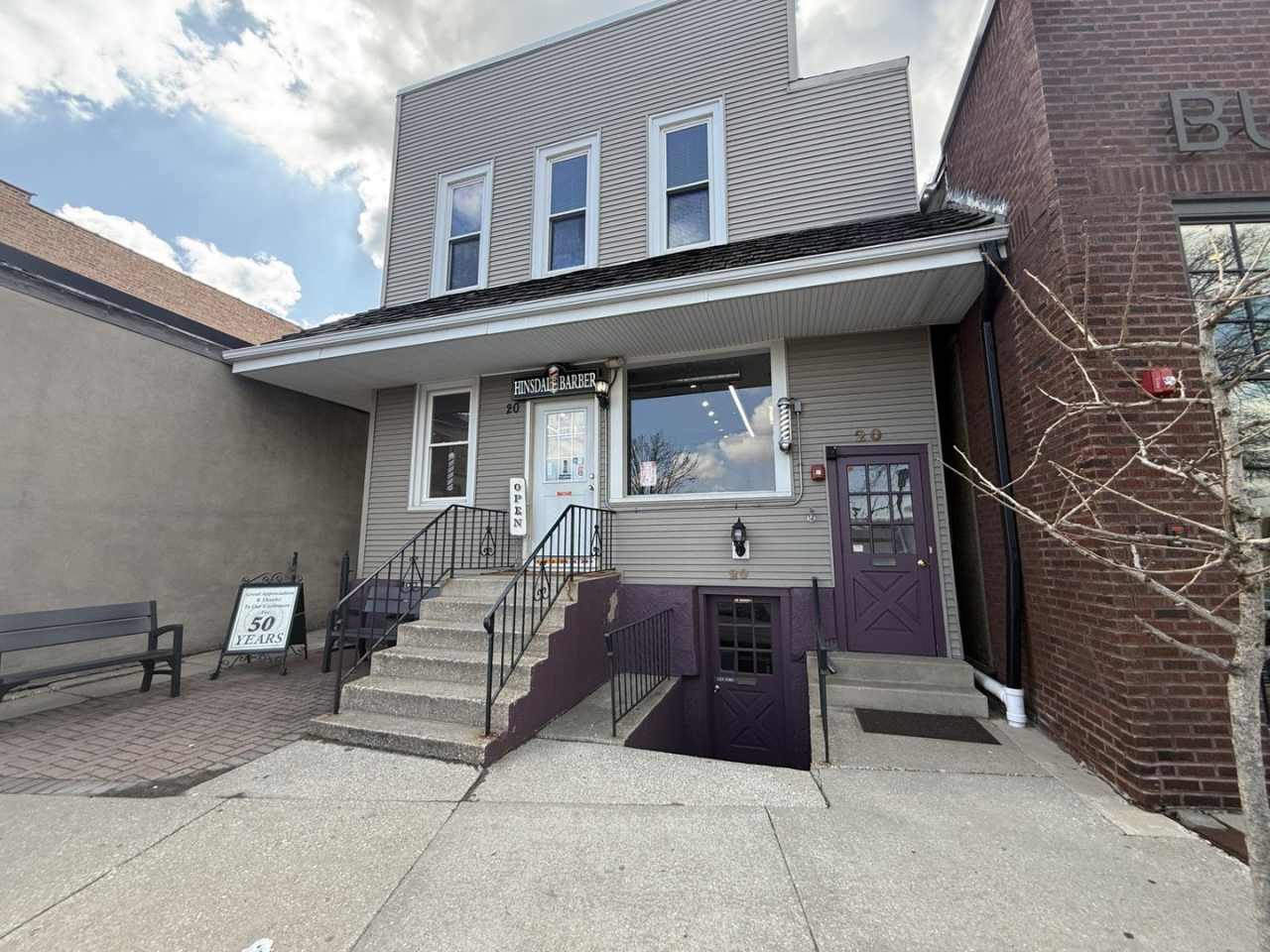 20 W Hinsdale Avenue