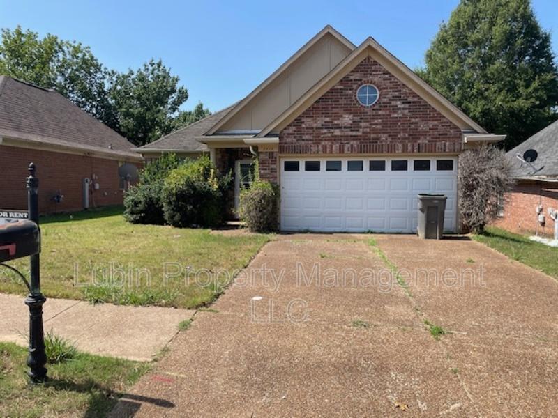 2717 Green Turtle Trl E