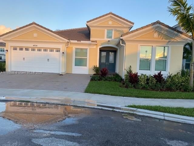 4624 Citrus Blossom Ct