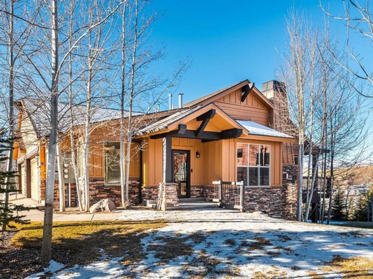 Desirable Black Rock Ridge with Mountain Views