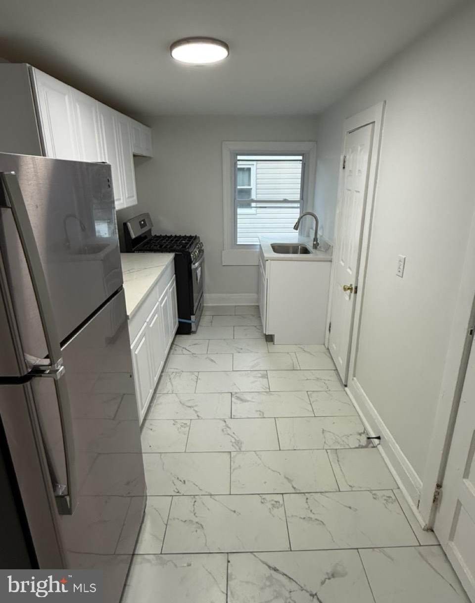 125 OSBORNE Road unit: 3