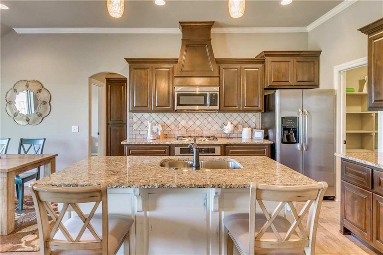 Luxury 4 Bedroom 3 Bath with Bonus Room in Deer Creek Schools - Storm Shelter