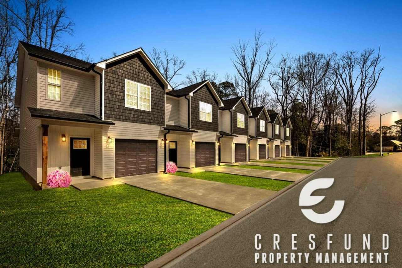 New 3BR Townhomes | Garage | Pool | $1,995 (Incentive Offer)