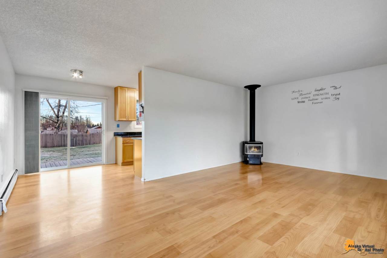 Cozy Abbott Loop Single Family Home w/ Garage  Fenced in Yard