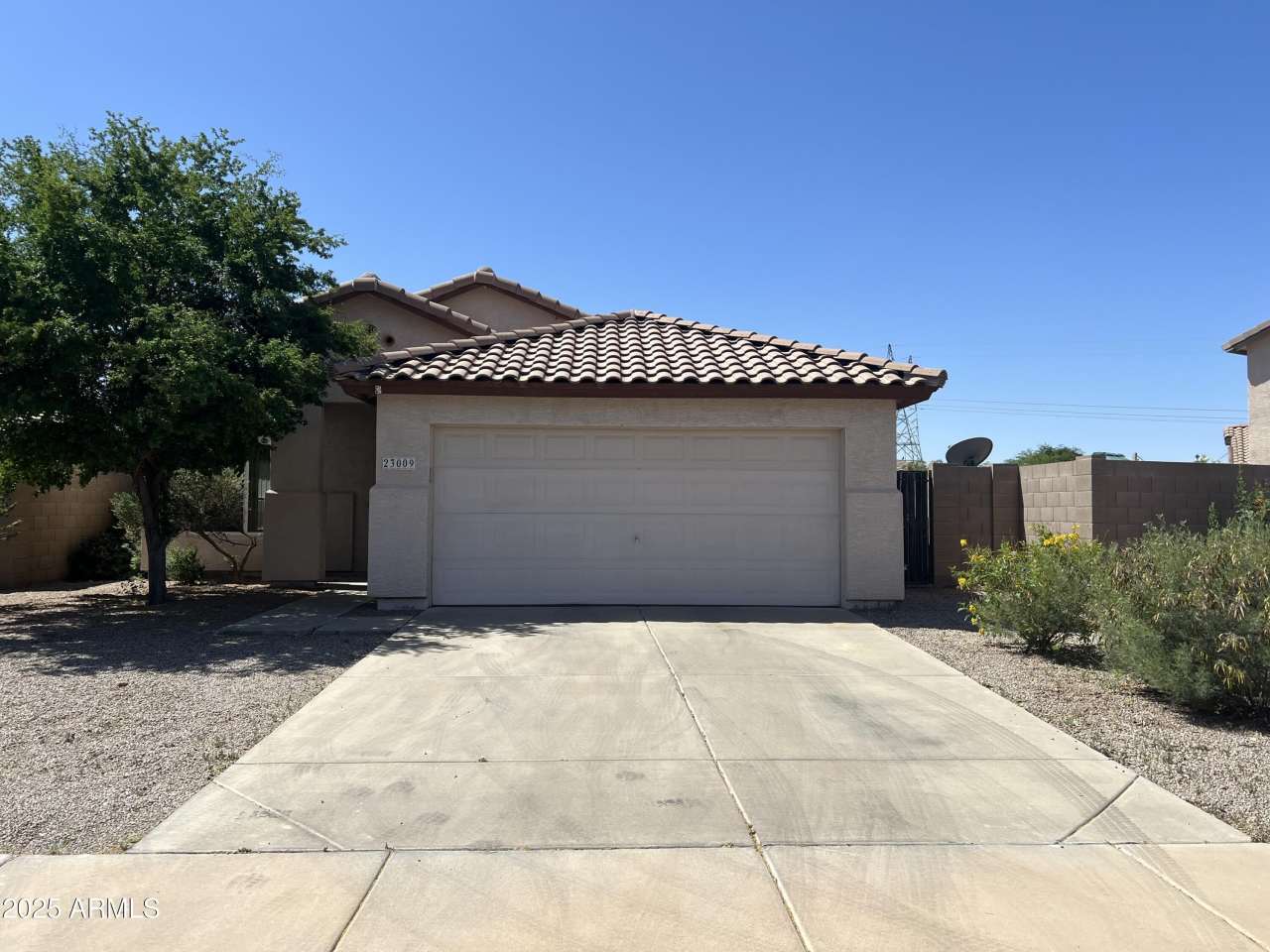 23009 W COCOPAH Street