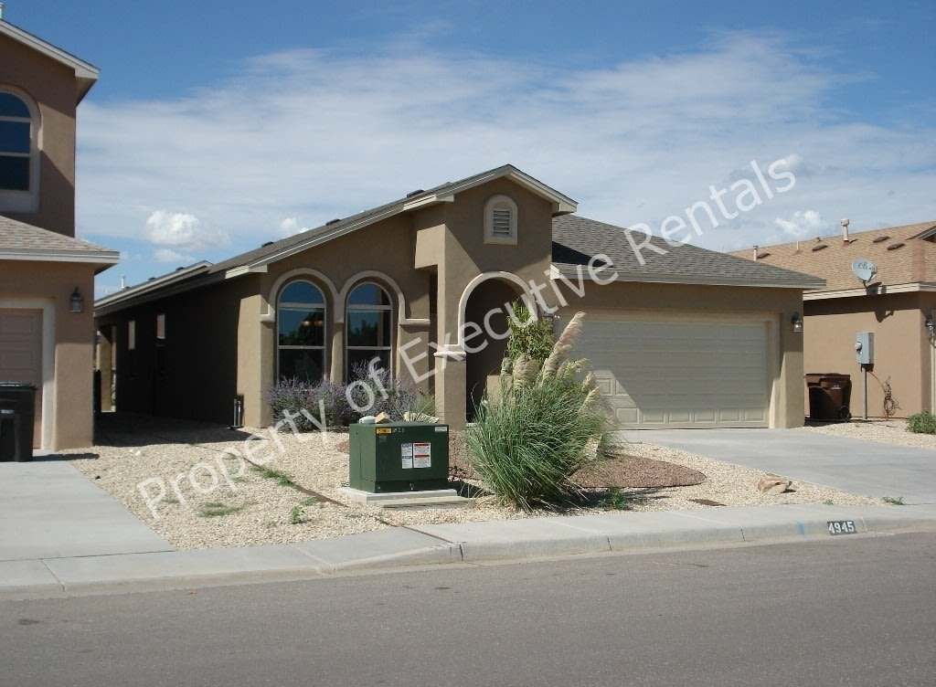 Stunning 3-Bedroom Home at 4945 Chesney, Off Mesa Grande!