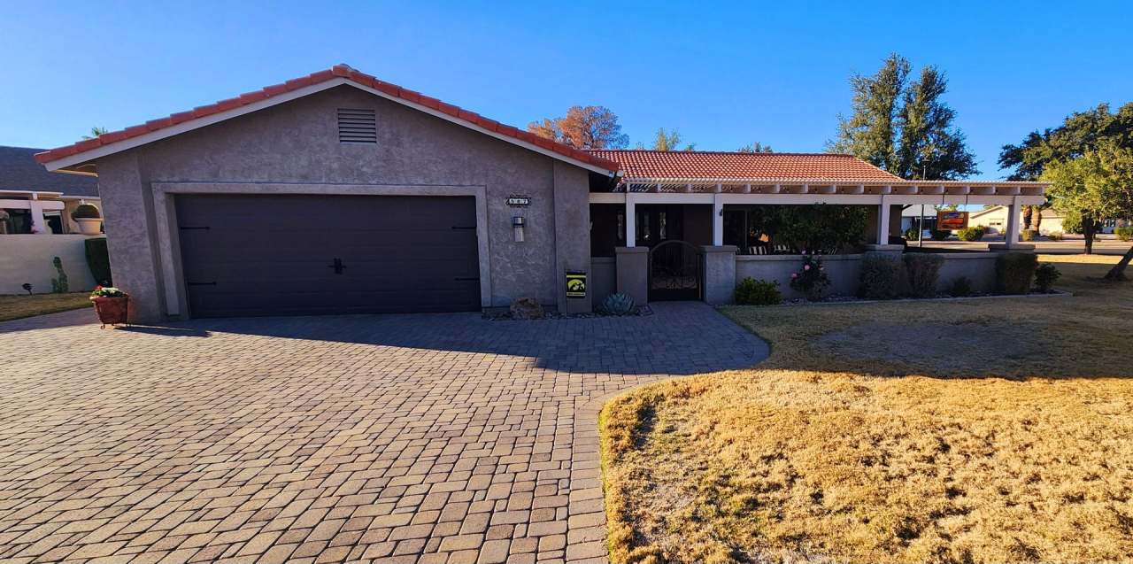 Nicely updated home in 45+ Active Adult Community of Leisure World. Available April 1st, 2025 to December 31st, 2025.