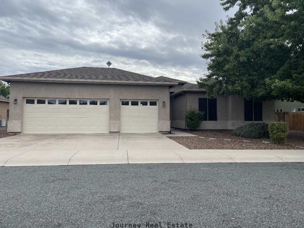 APPLY NOW - 5433 N Pierce Ln