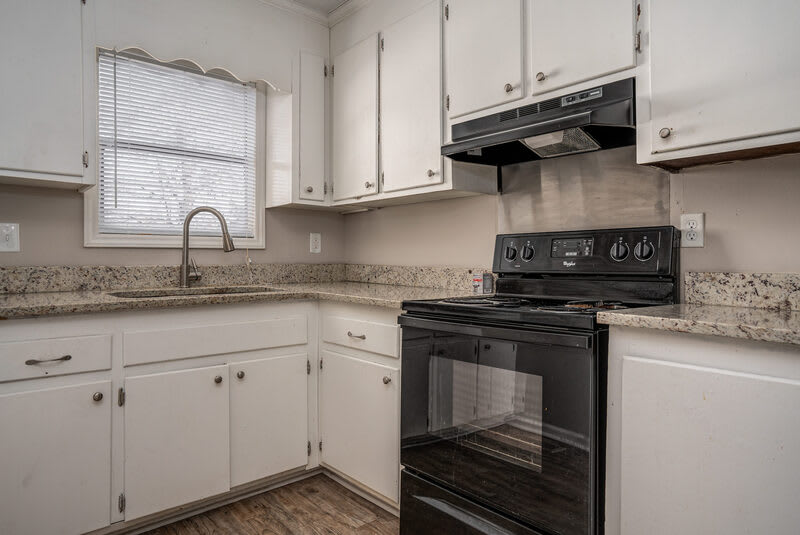 324 Lexington Street - 3