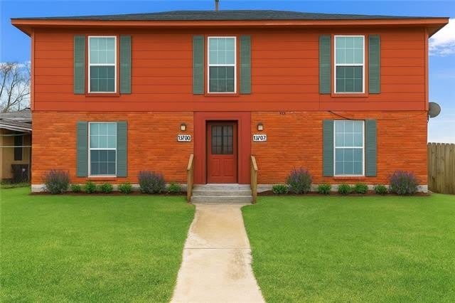 13702 N NEMOURS Street