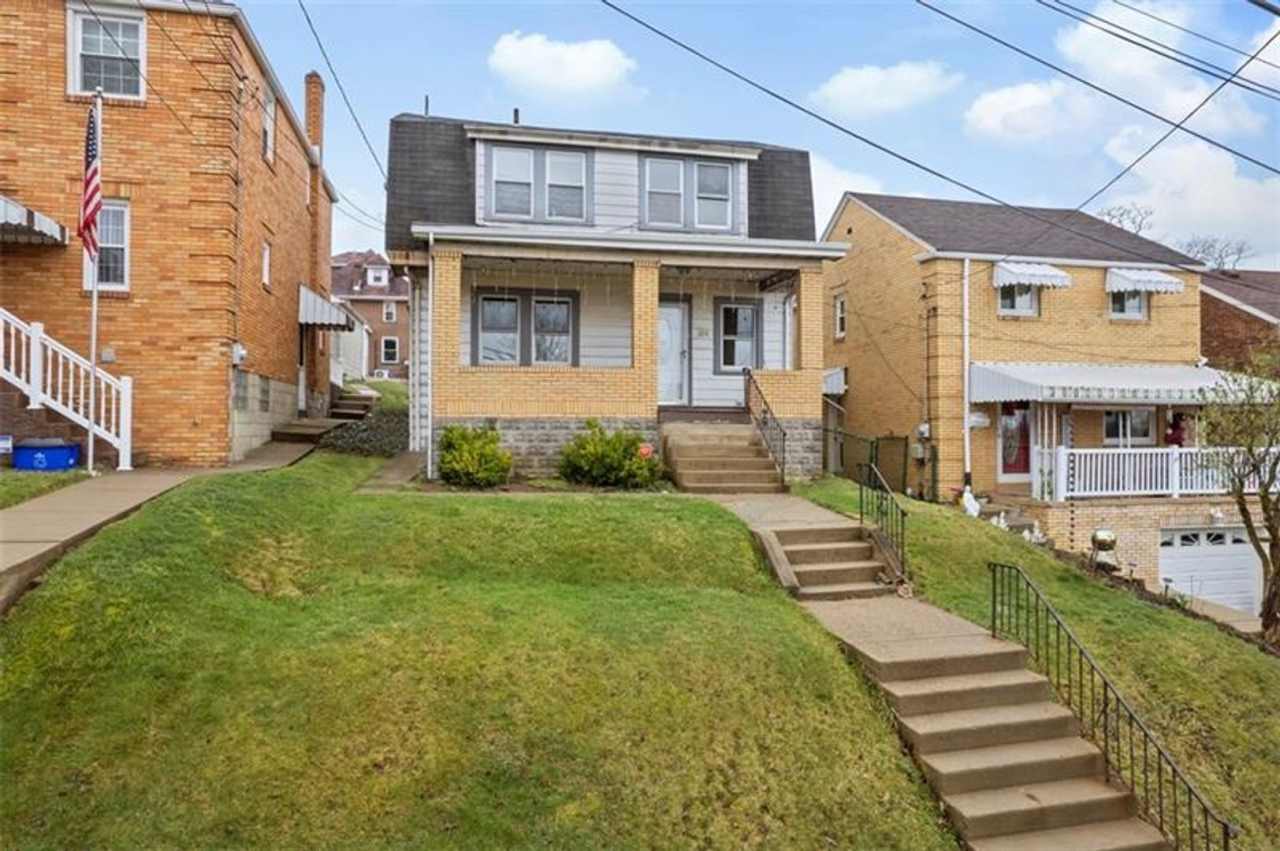 Pittsburgh - 4 Bedroom 2 Bathroom - Recently Renovated House
