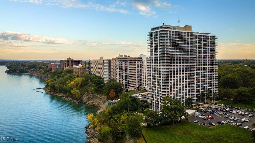 12700 Lake Road unit: 708