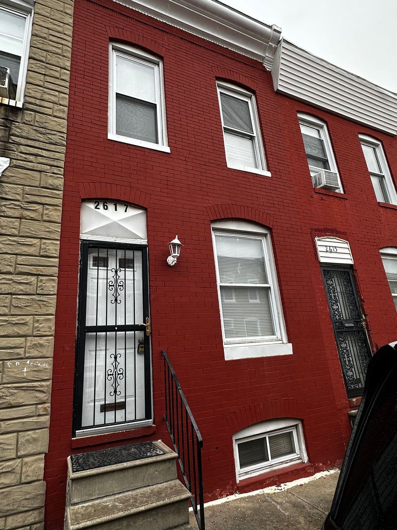 Beautiful newly renovated home near Johns Hopkins, University of Maryland and Peabody Institute