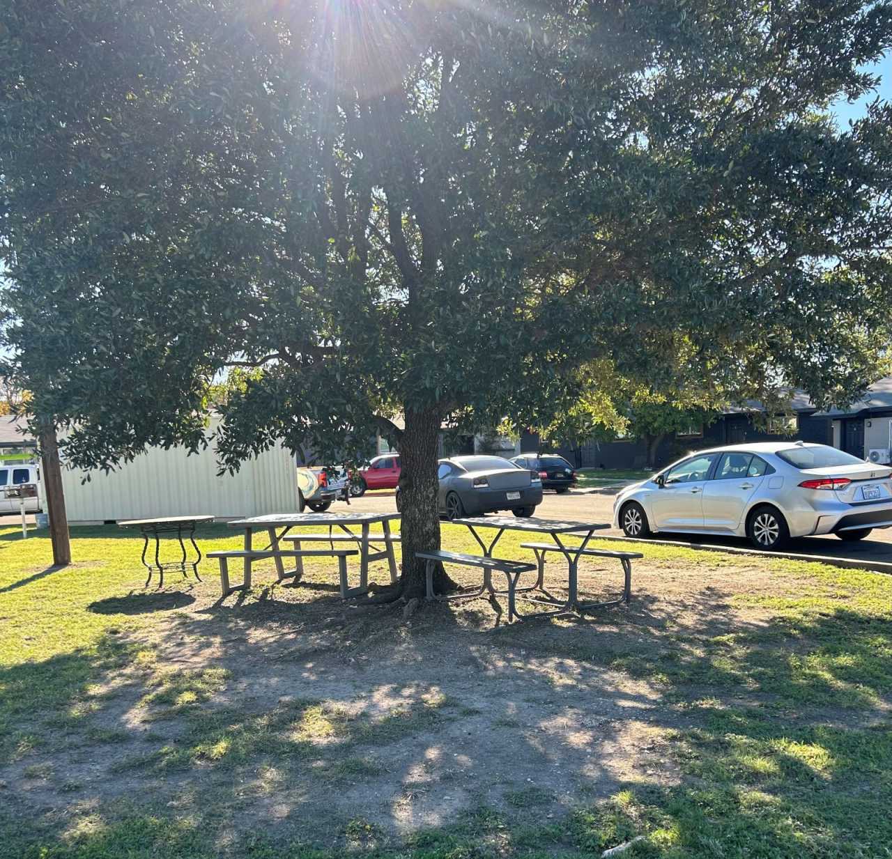 3109 - 3200 Grider Circle