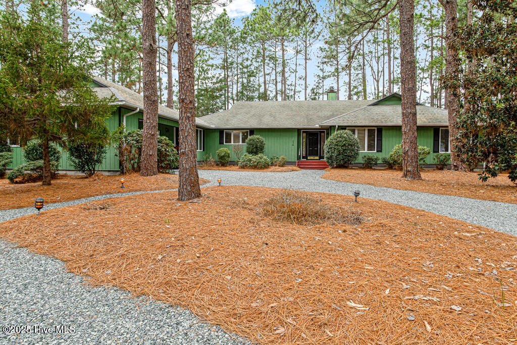 176 Devonshire Avenue W