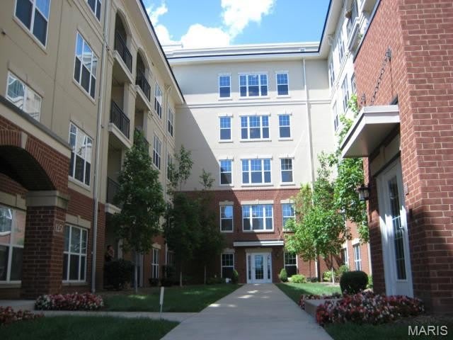 1251 Strassner Drive