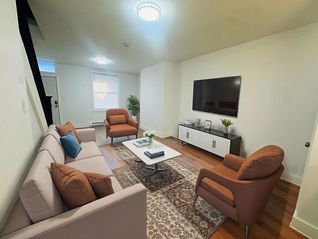 Refreshed 3bd/1bath House! Section 8 ONLY!