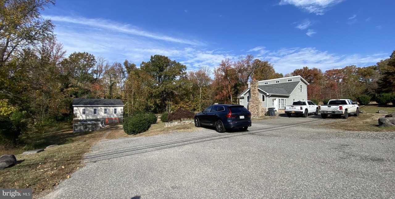 321 CAMBRIDGE Street