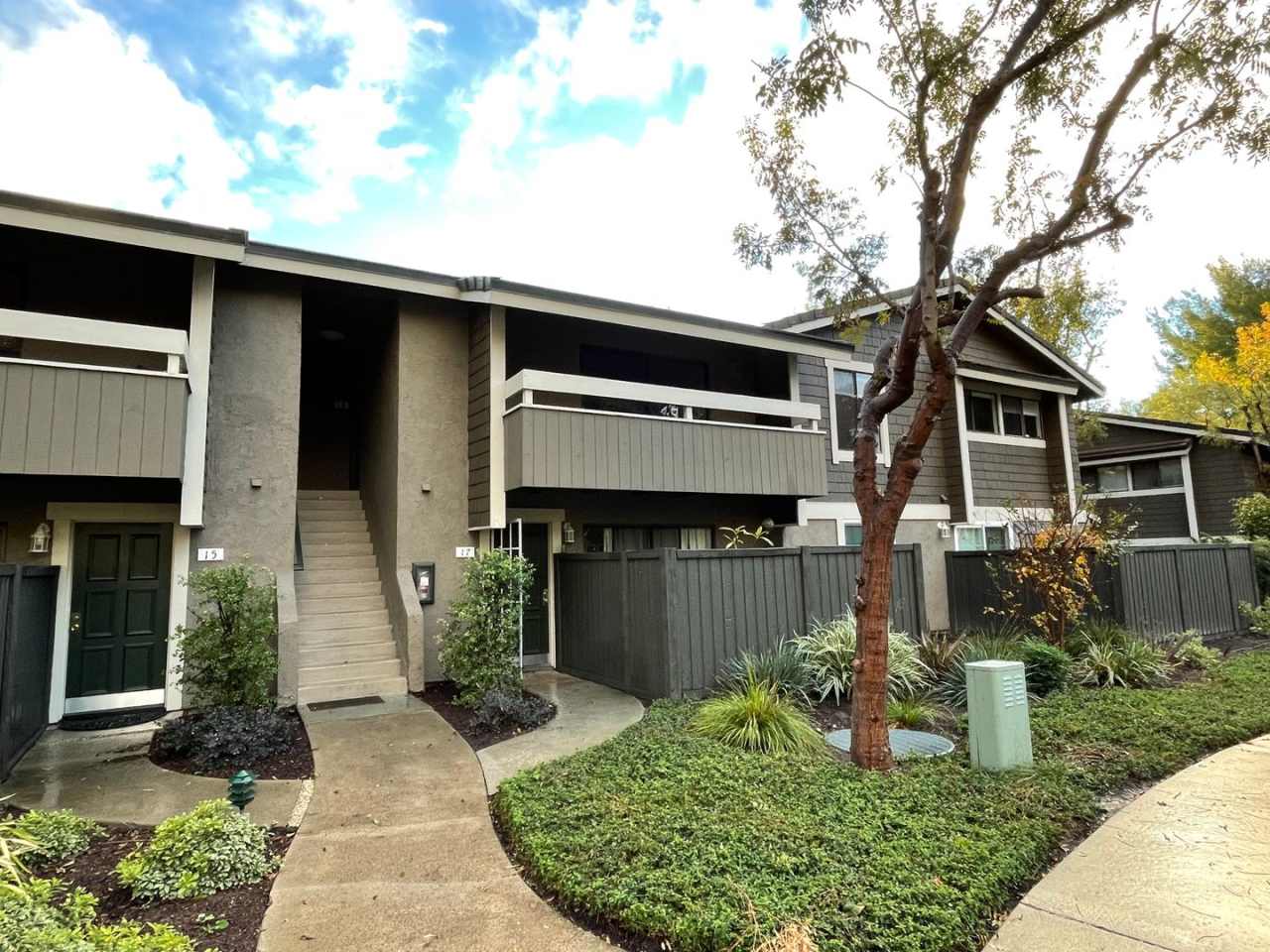 Unique Condo In Irvine