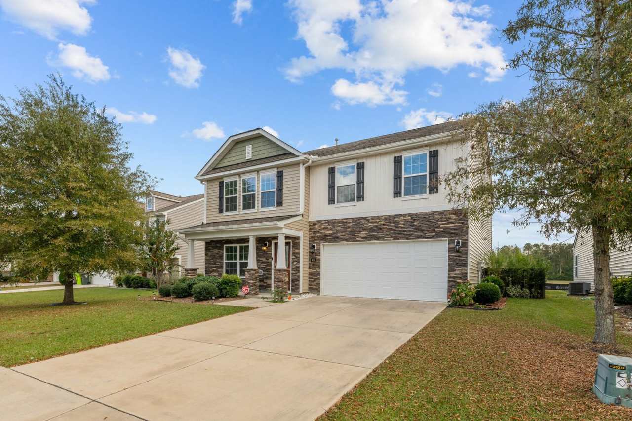 Lake View Four Bedroom 2.5 Bath Home