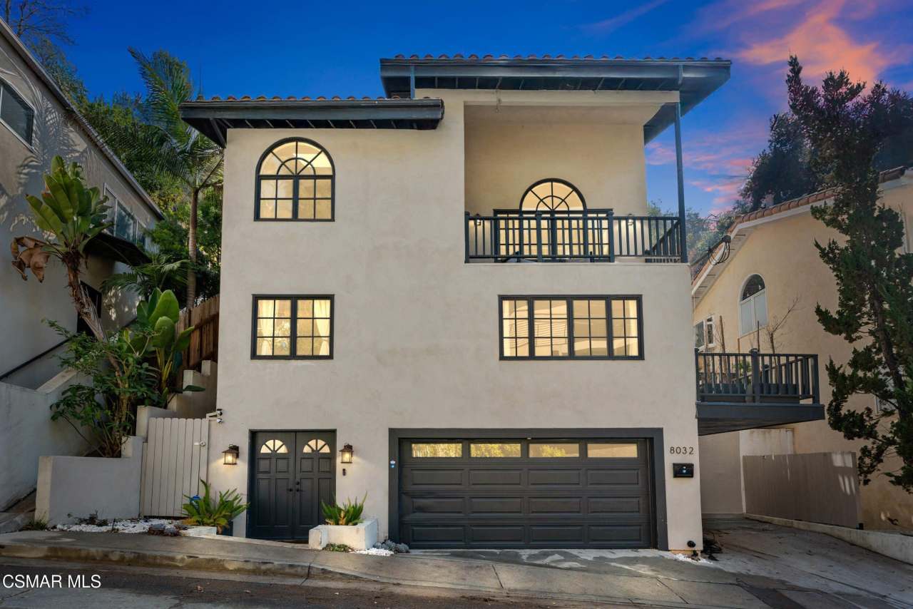 8032 Willow Glen Road