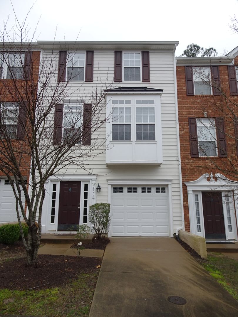 4 Bedroom 3.5 Bath 3 Story Townhome for Rent in Liberty Crossing